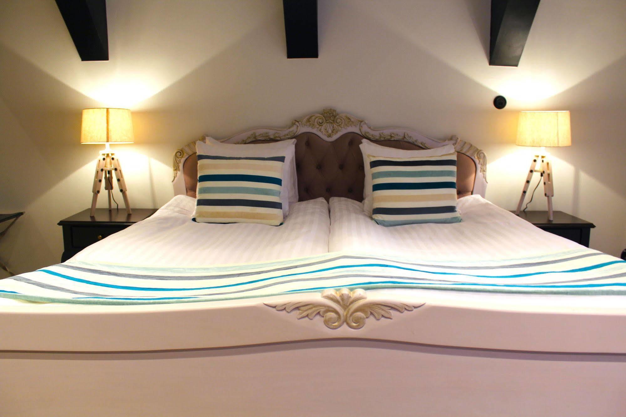Brook Hotels Arlanda Rosersberg Экстерьер фото