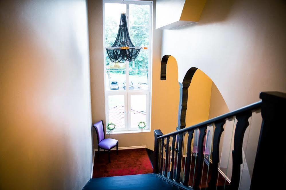 Brook Hotels Arlanda Rosersberg Экстерьер фото