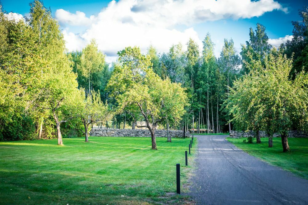 Brook Hotels Arlanda Rosersberg Экстерьер фото